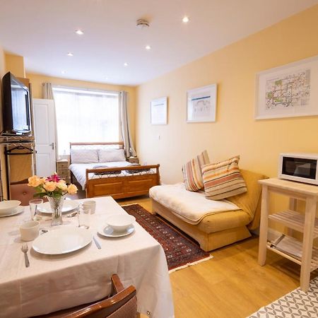 London Vegetarian Smoke & Pet Free En-Suite With Ev Parking 에지웨어 외부 사진
